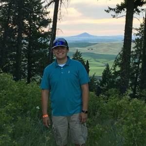 Meet your Posher, Tye